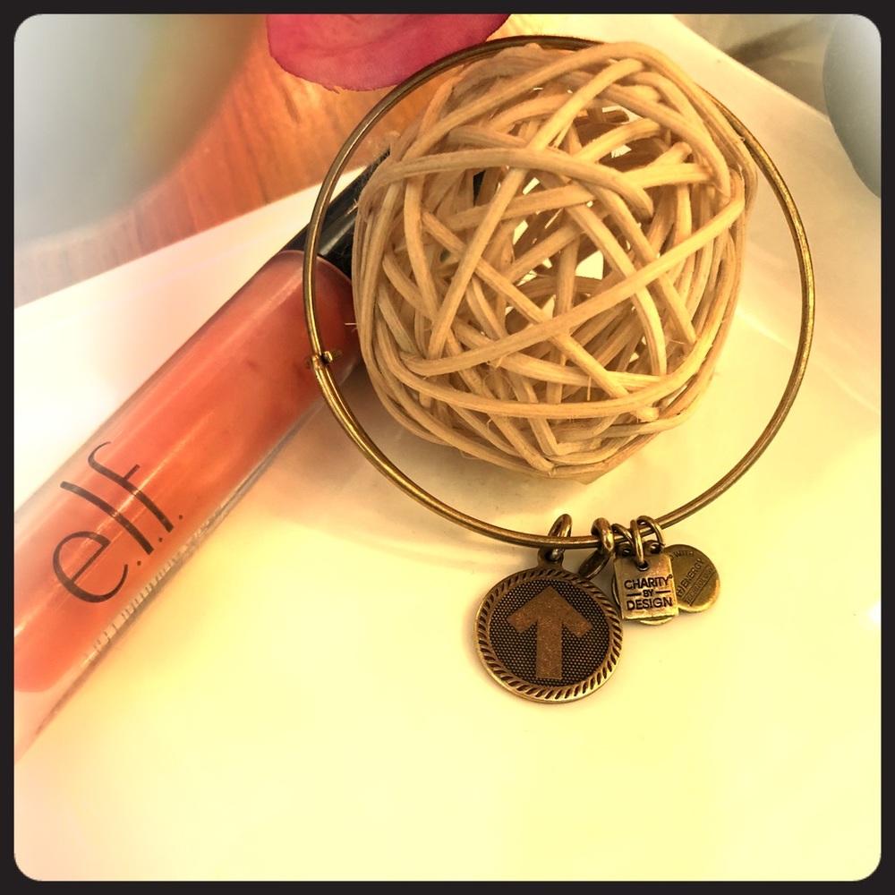 Alex and Ani Stand up to cancer